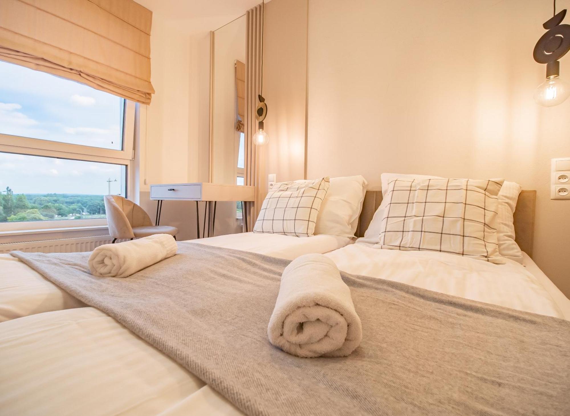 Victory Seaside Apartment